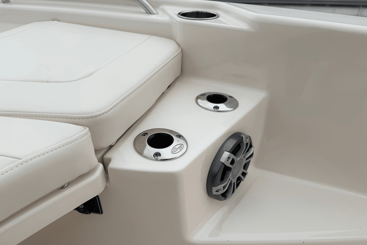 2024 Grady-White 231 CE Image Thumbnail #11