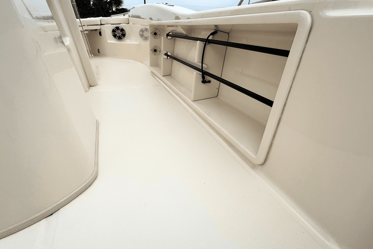2024 Grady-White 231 CE Image Thumbnail #6