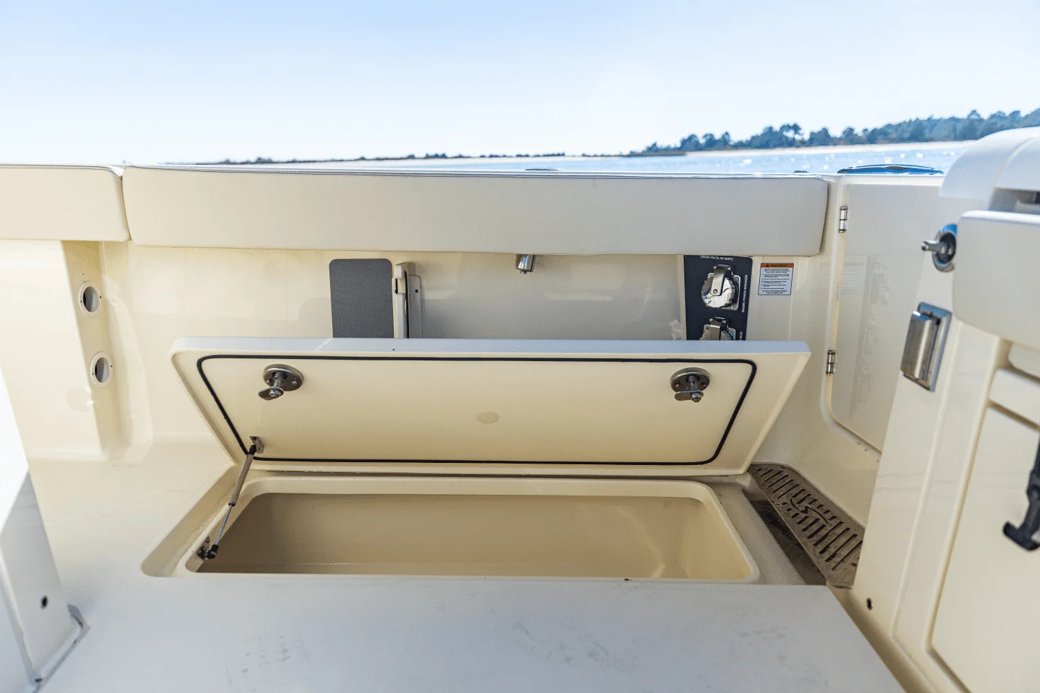 2025 Scout 377 LXF Image Thumbnail #24