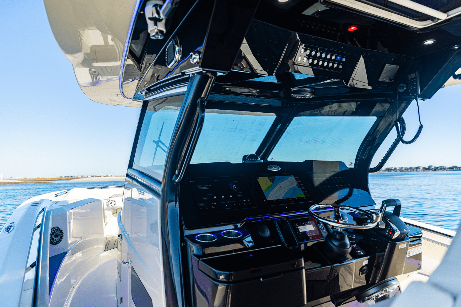 2025 Scout 377 LXF Image Thumbnail #25