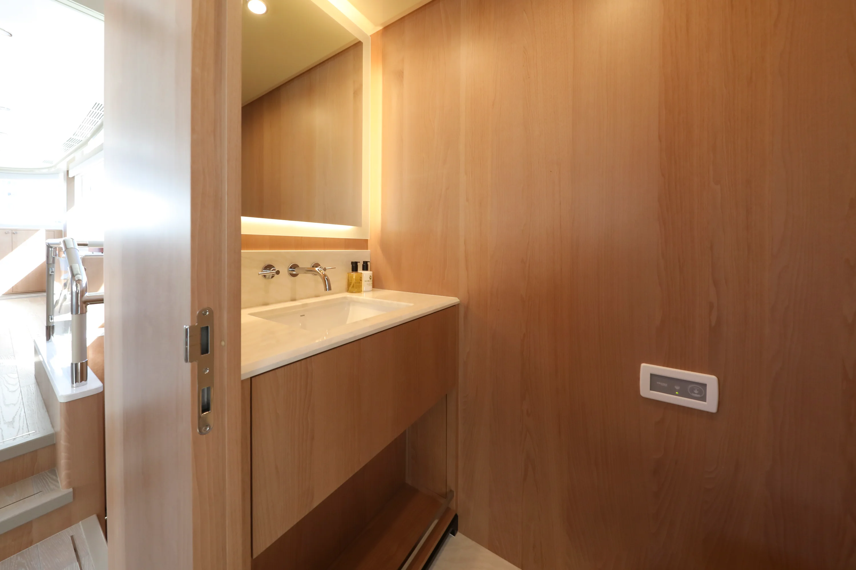 2026 Ocean Alexander 28L Image Thumbnail #46