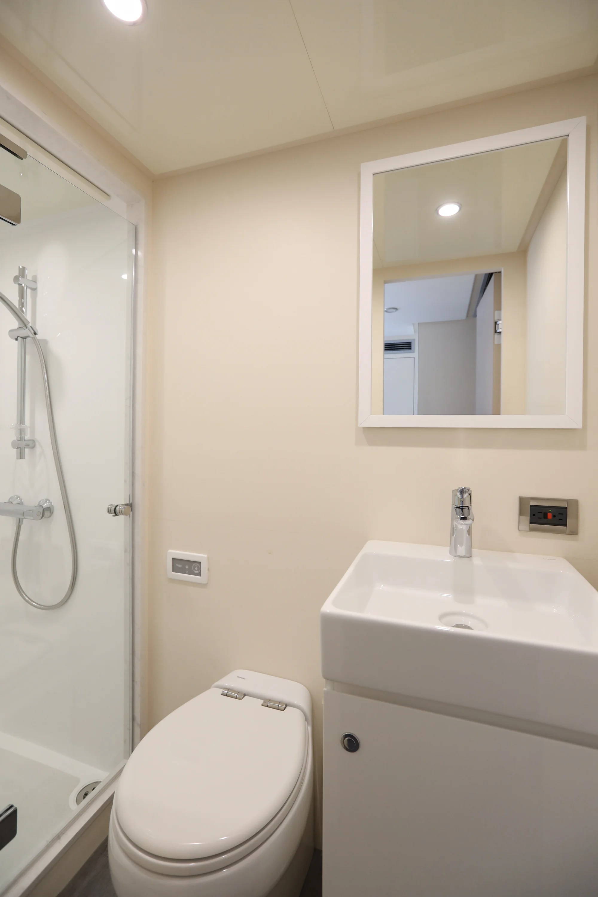 2026 Ocean Alexander 28L Image Thumbnail #35