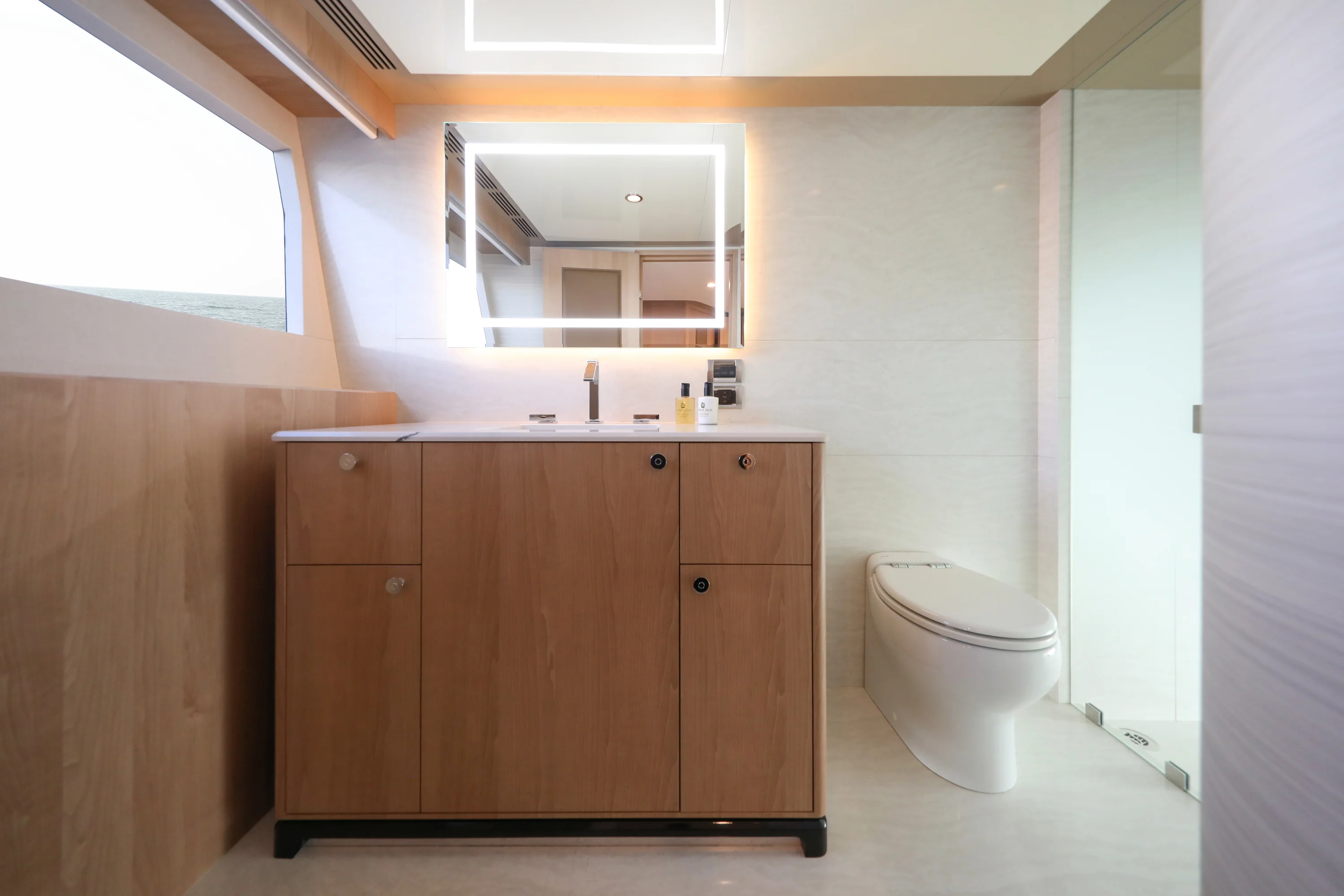 2026 Ocean Alexander 28L Image Thumbnail #66