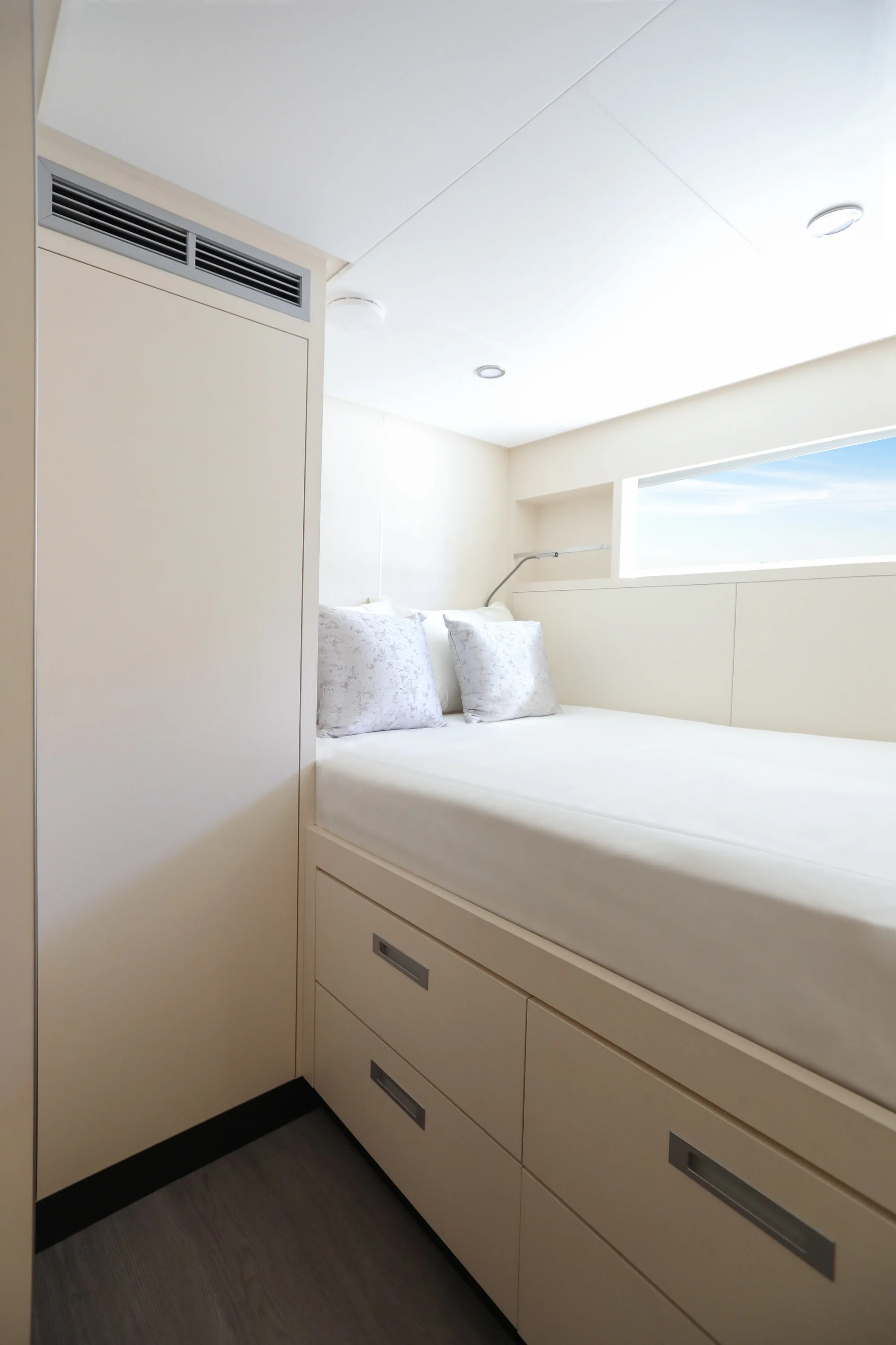 2026 Ocean Alexander 28L Image Thumbnail #34