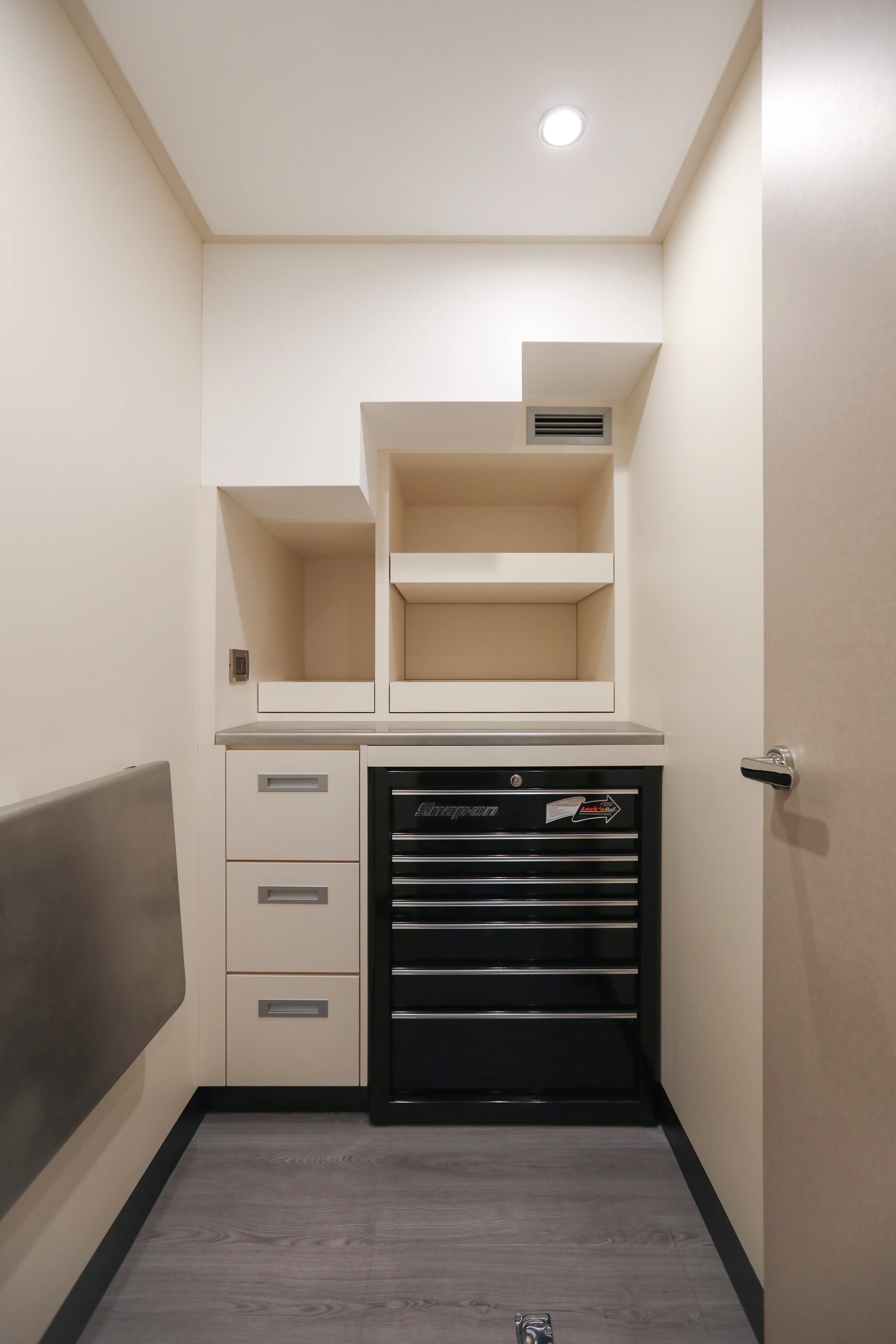 2026 Ocean Alexander 28L Image Thumbnail #36