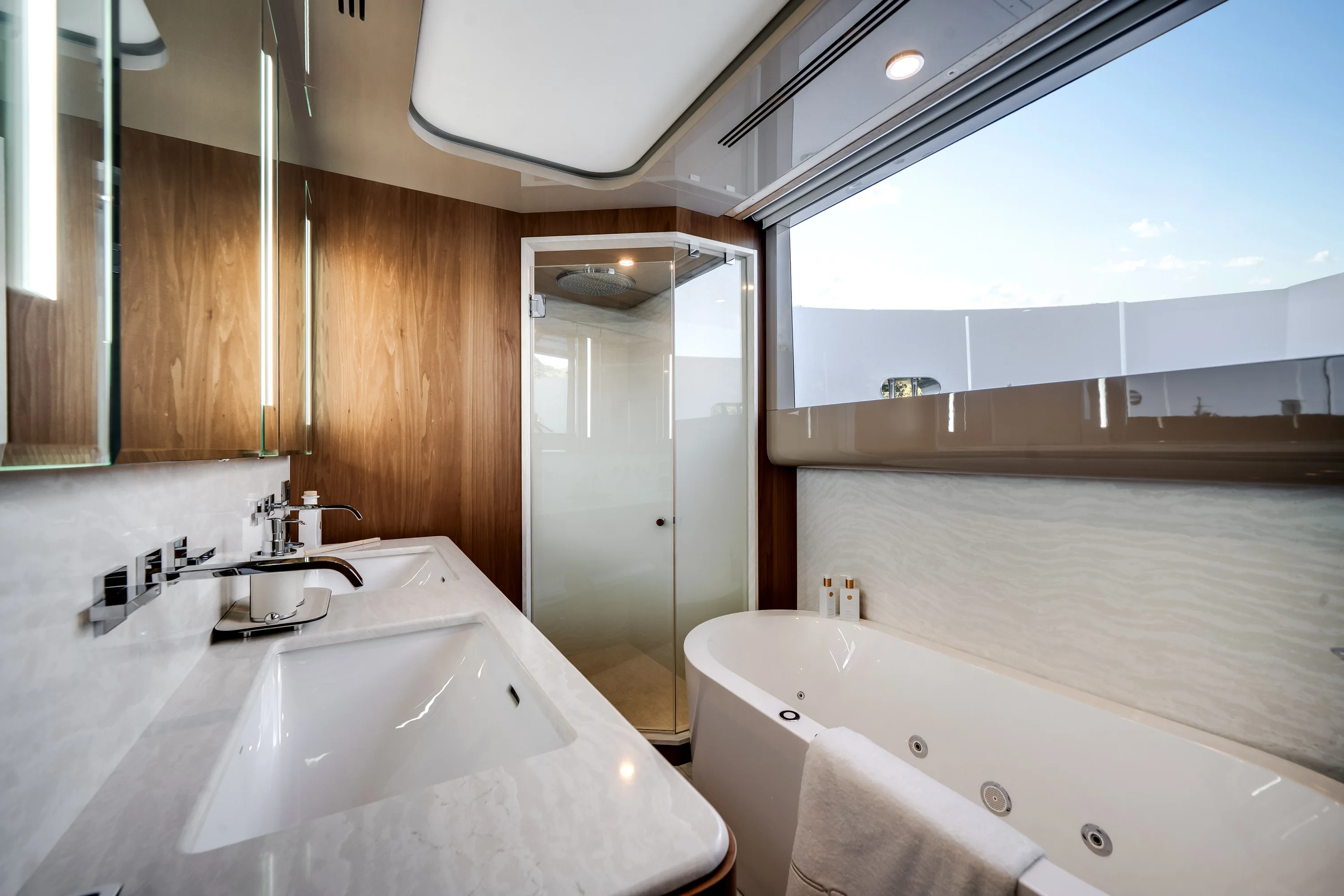 2026 Ocean Alexander 30R Image Thumbnail #29