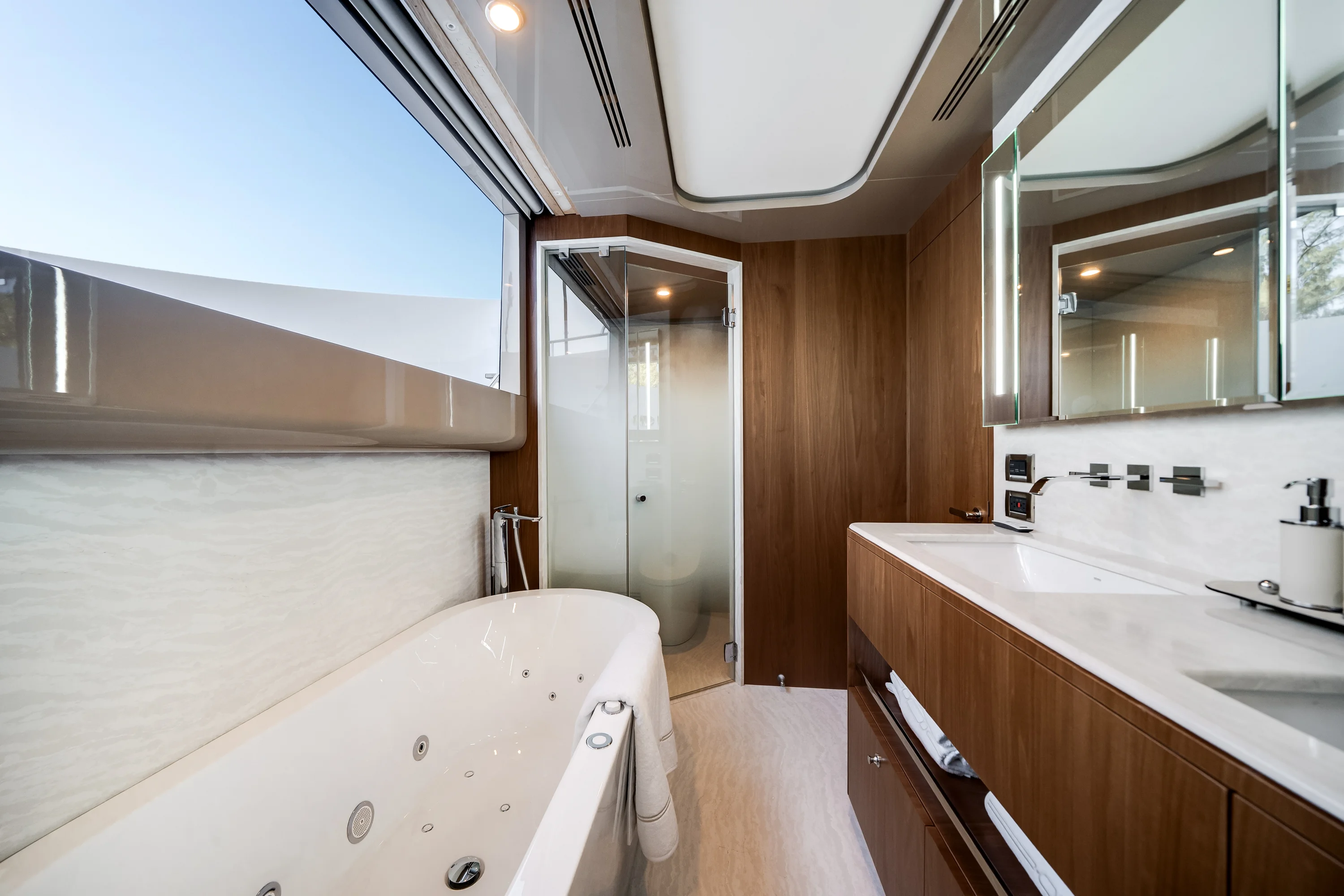 2026 Ocean Alexander 30R Image Thumbnail #34