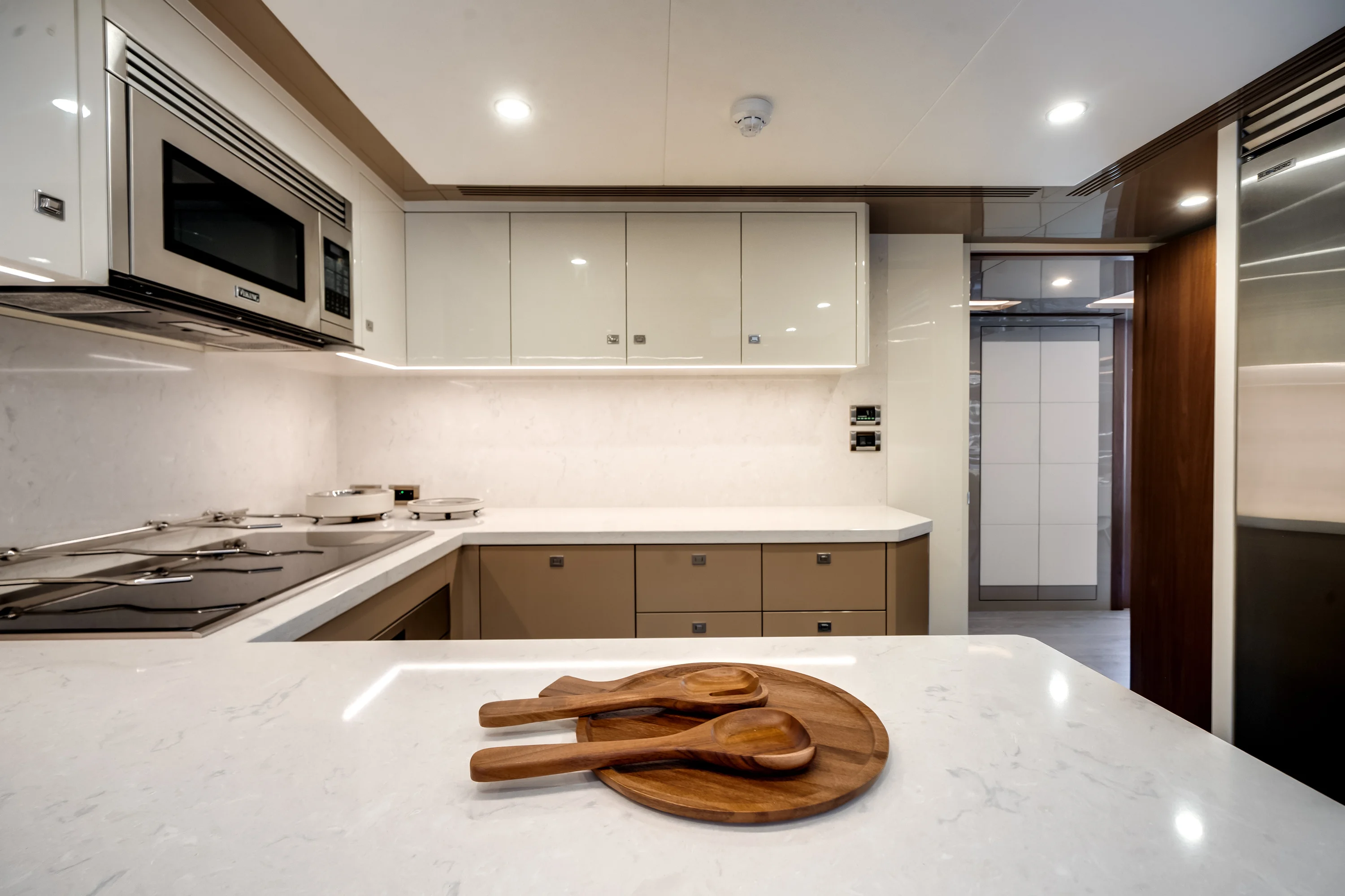 2026 Ocean Alexander 30R Image Thumbnail #41