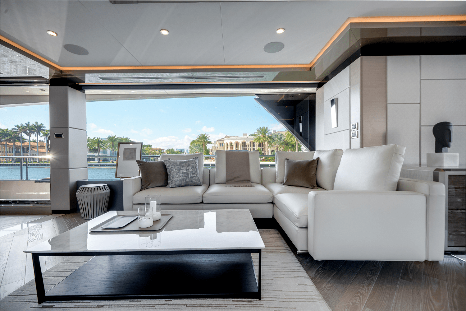 2025 Ocean Alexander 35R Image Thumbnail #16