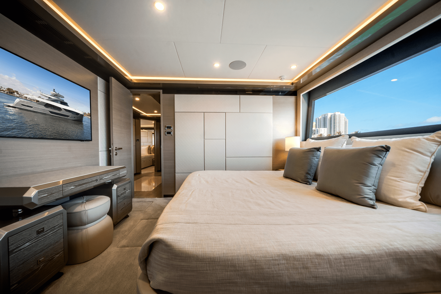 2025 Ocean Alexander 35R Image Thumbnail #65