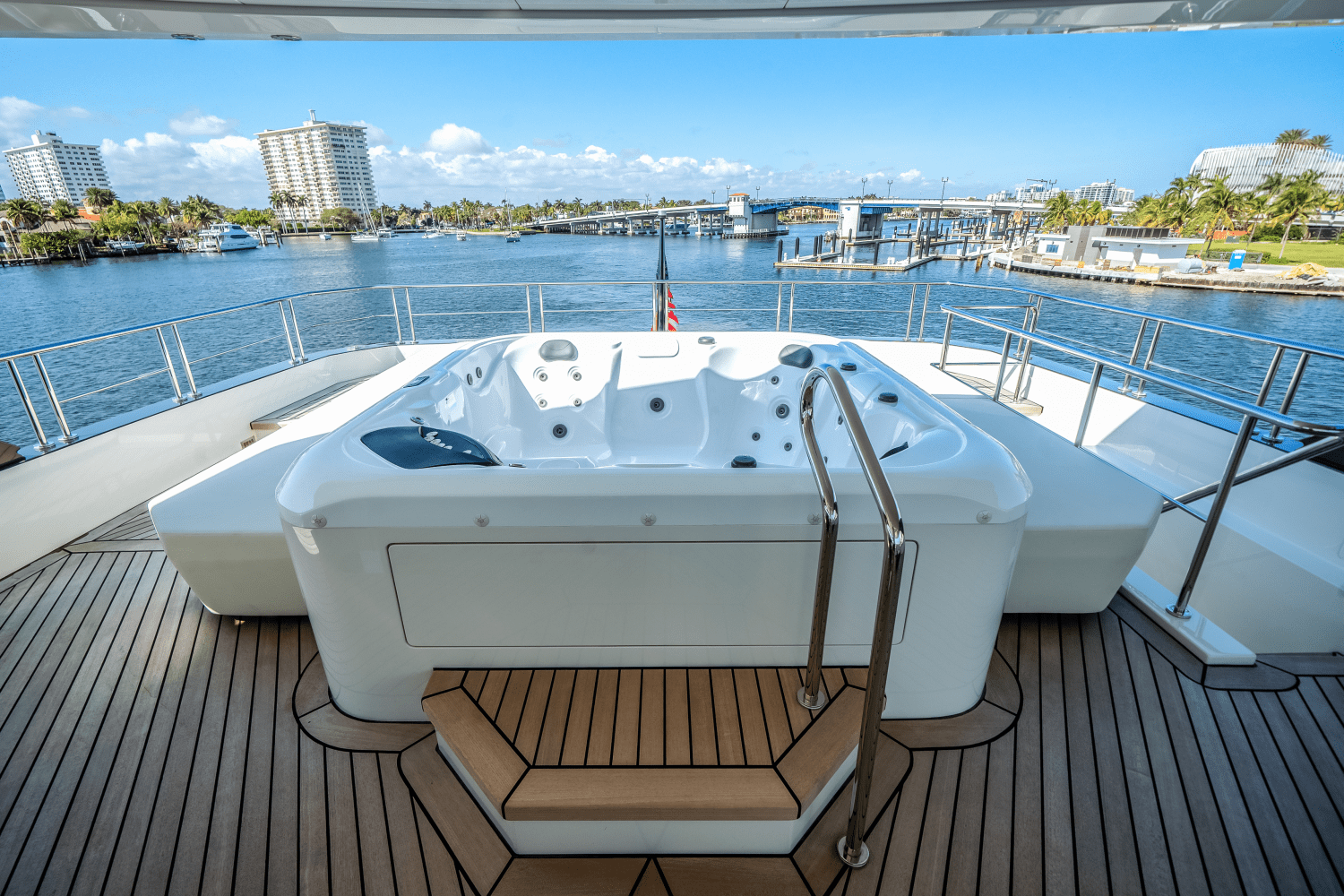 2025 Ocean Alexander 35R Image Thumbnail #50