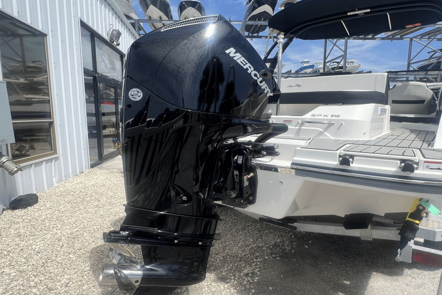 2024 Sea Ray SPX 210 Outboard Image Thumbnail #30