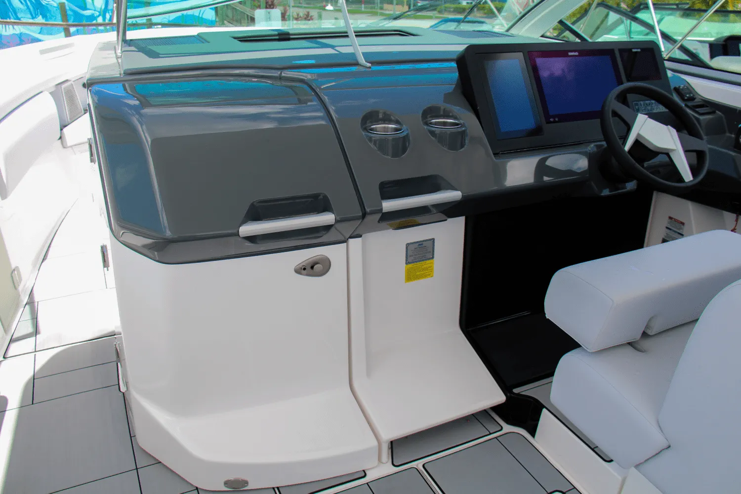 2024 Aviara AV36 Outboard Image Thumbnail #21