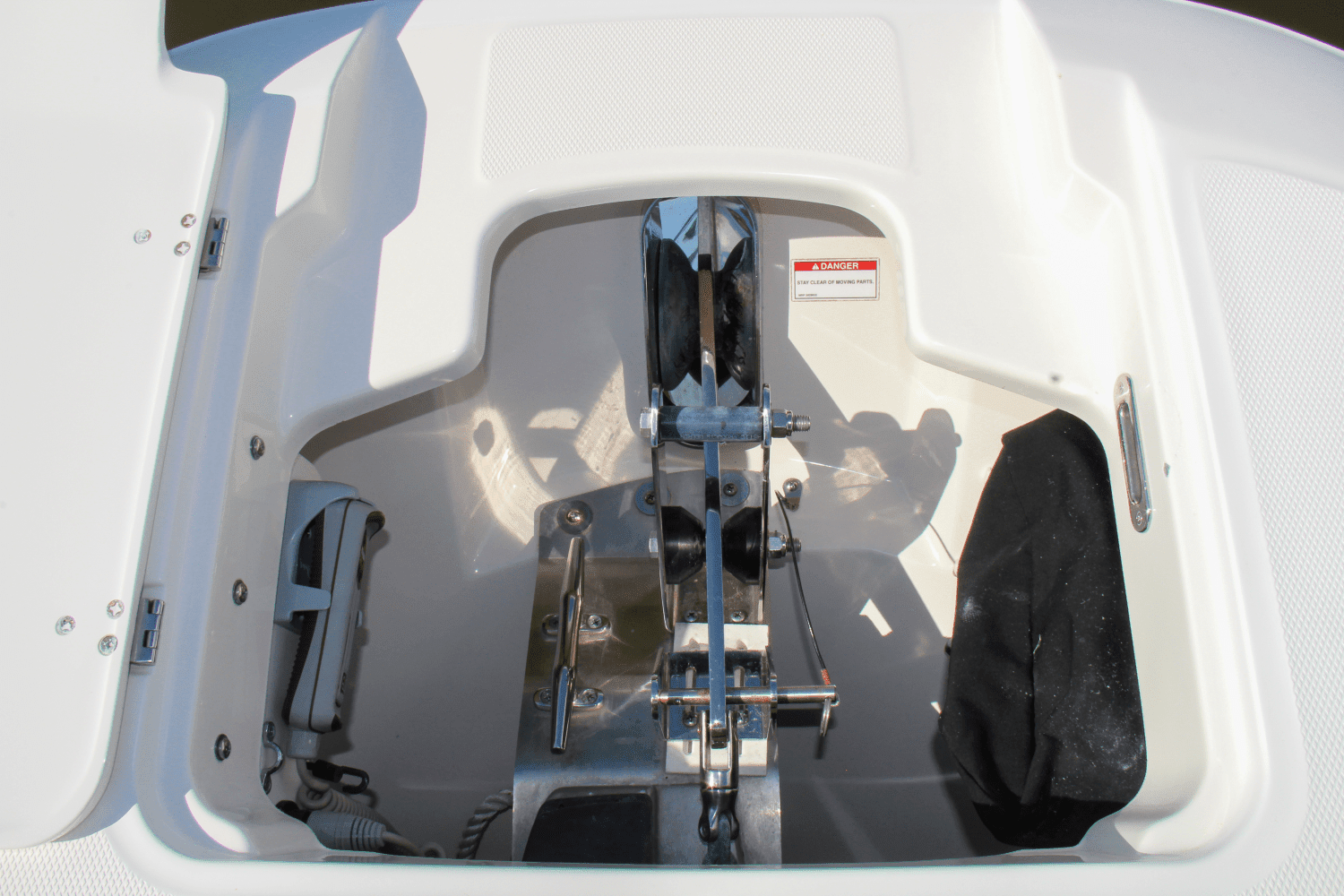 2017 Boston Whaler 320 Vantage Image Thumbnail #32