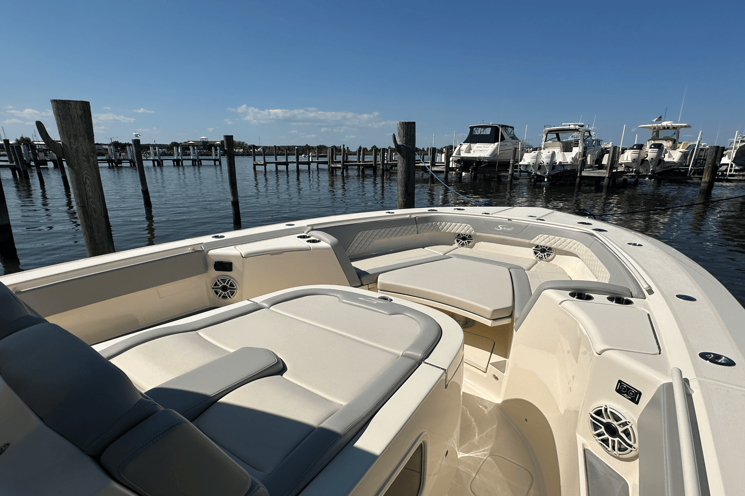 2025 Scout 357 LXF Image Thumbnail #25