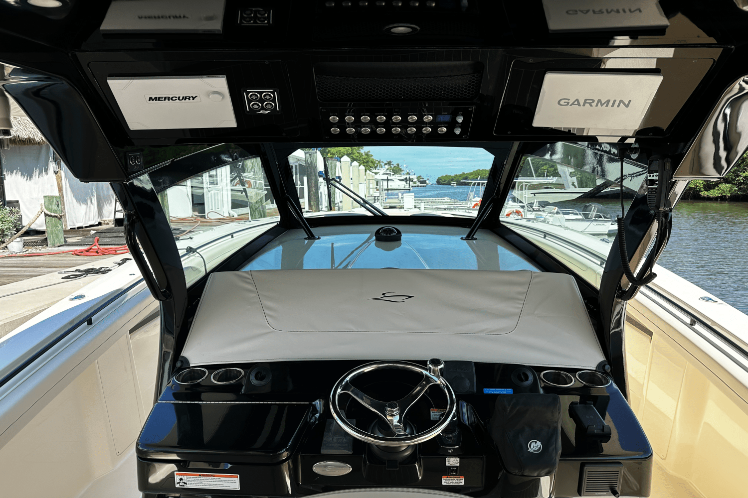 2025 Scout 425 LXF Image Thumbnail #9