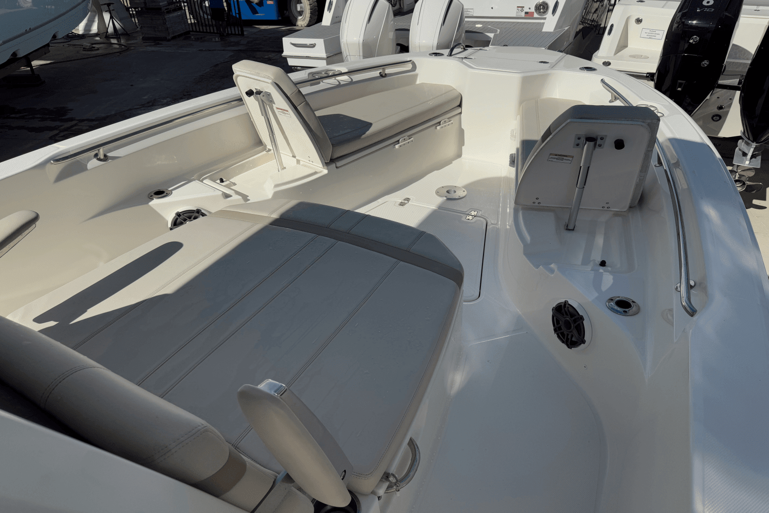 2023 Boston Whaler 280 Dauntless Image Thumbnail #17