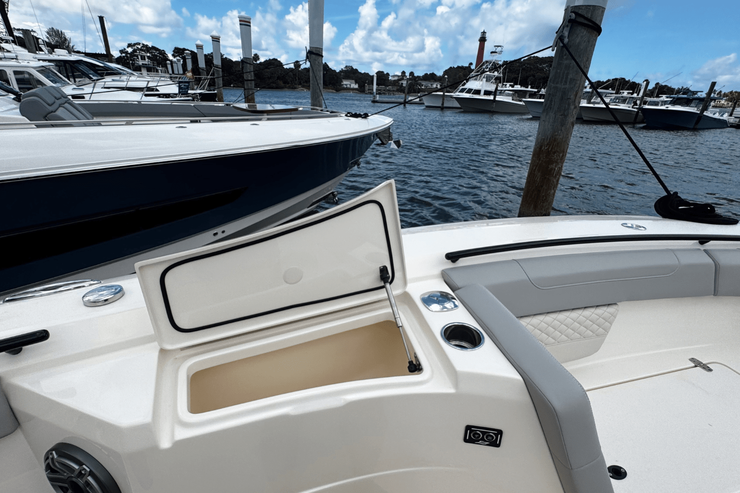 2025 Scout 400 LXF Image Thumbnail #27