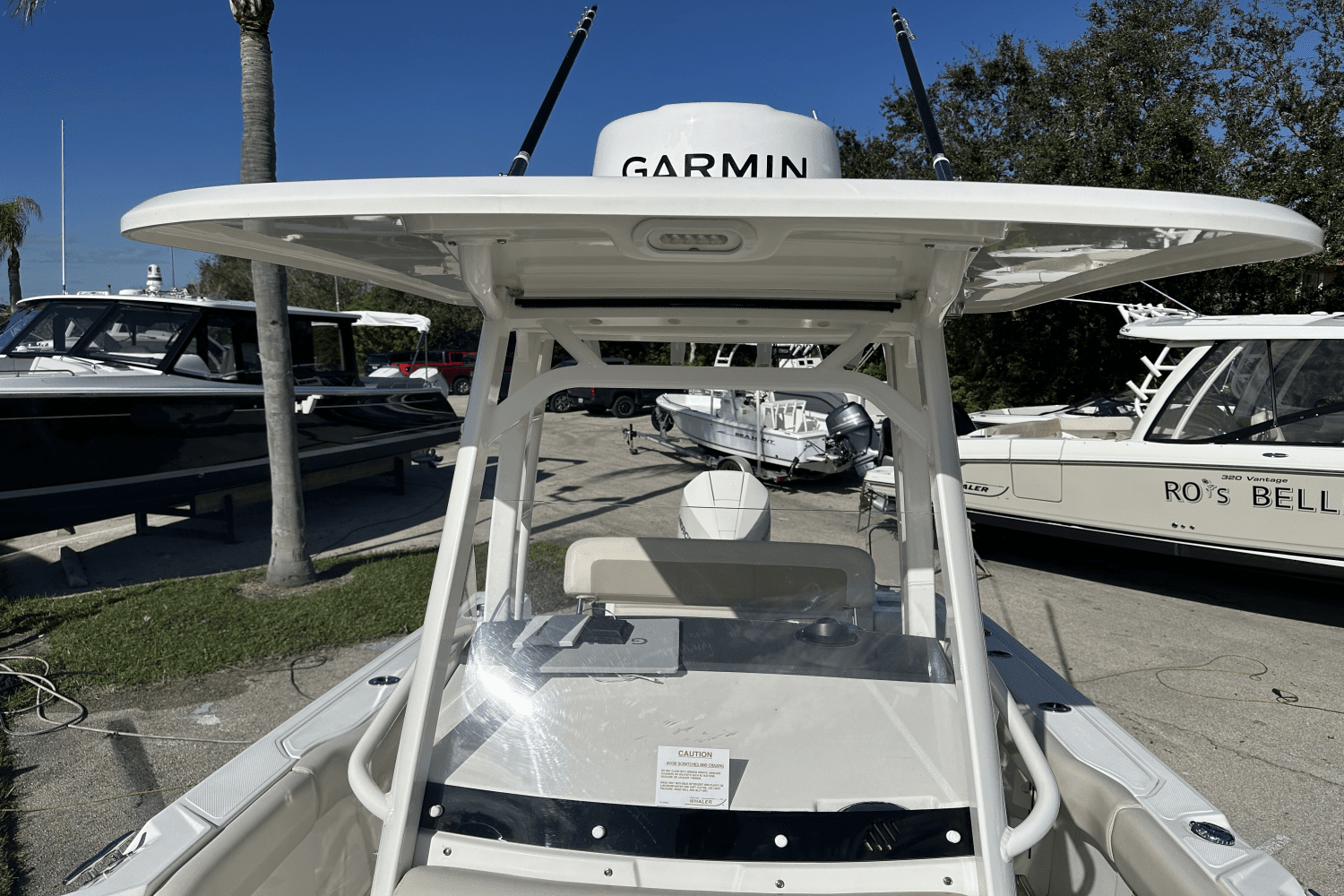 2020 Boston Whaler 230 OUTRAGE Image Thumbnail #18