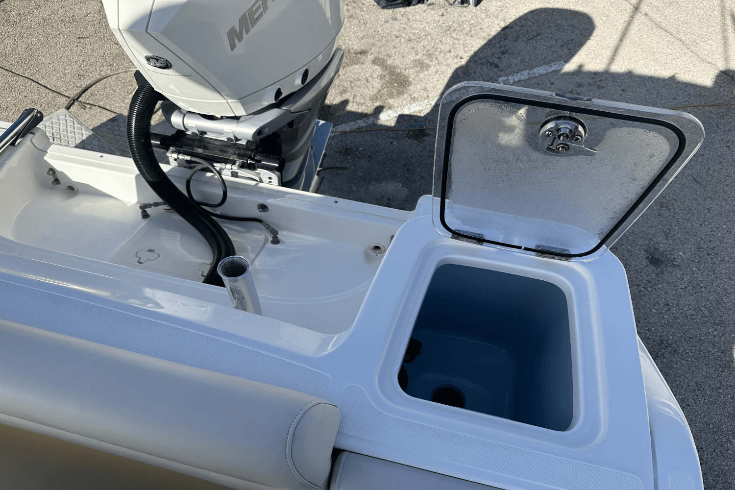 2020 Boston Whaler 230 OUTRAGE Image Thumbnail #13