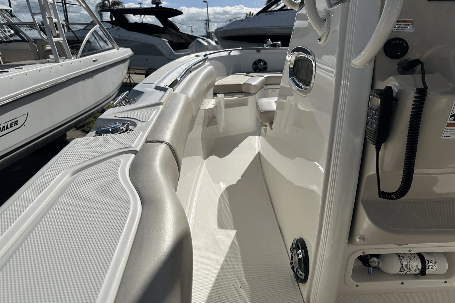 2020 Boston Whaler 230 OUTRAGE Image Thumbnail #28