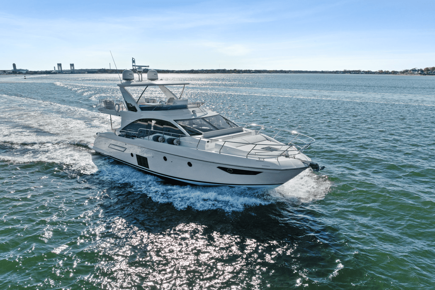 2022 Azimut 50 FLY Image Thumbnail #4