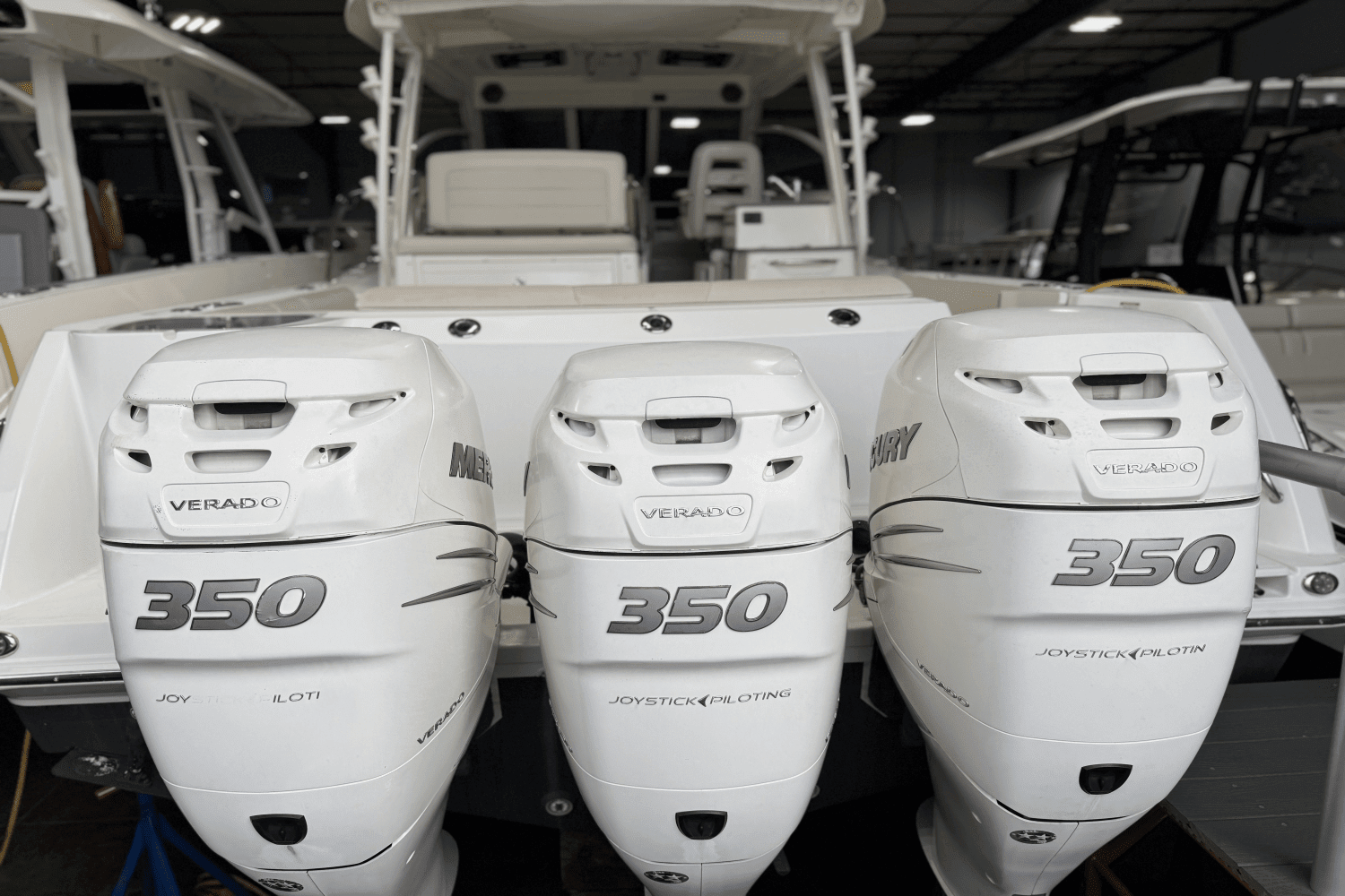 2017 Boston Whaler 345 CONQUEST Image Thumbnail #13