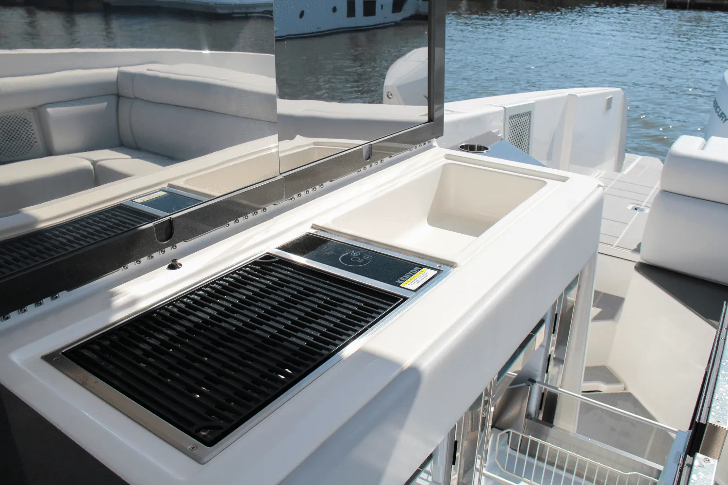2023 Aviara AV36 Outboard Image Thumbnail #24