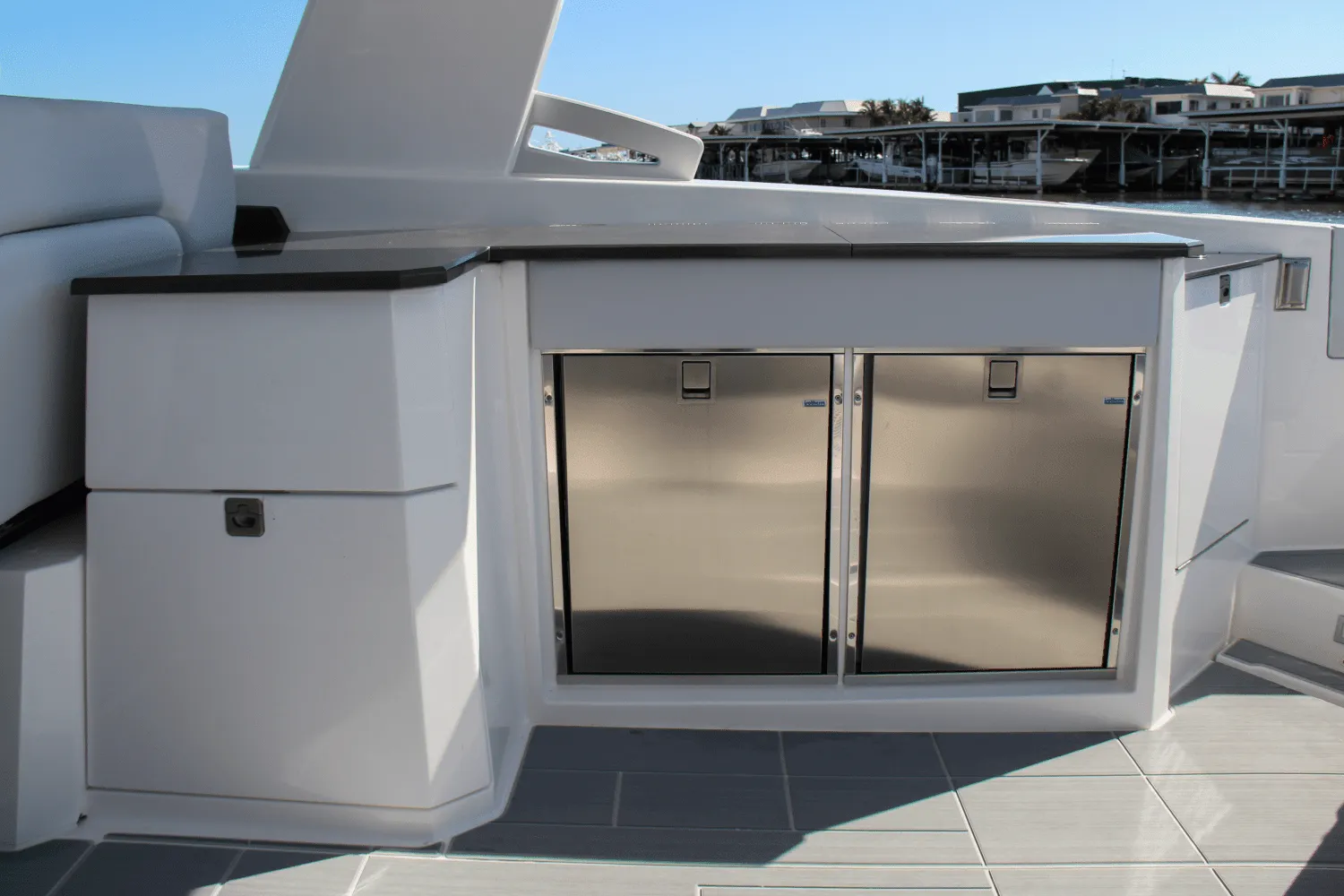 2023 Aviara AV36 Outboard Image Thumbnail #22