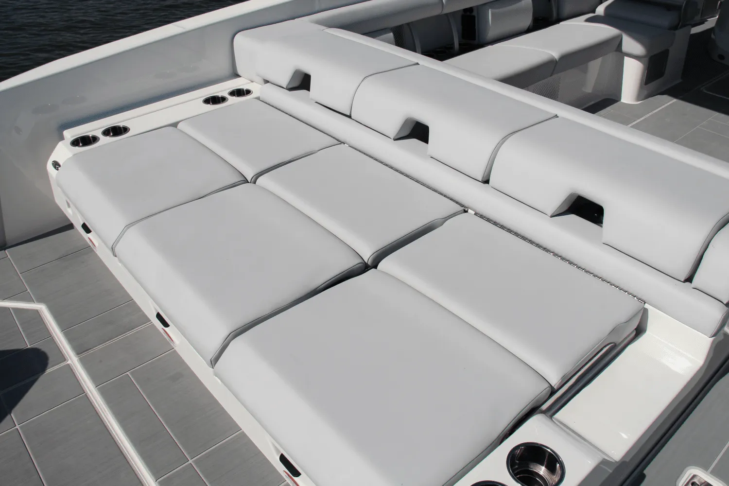 2023 Aviara AV36 Outboard Image Thumbnail #31