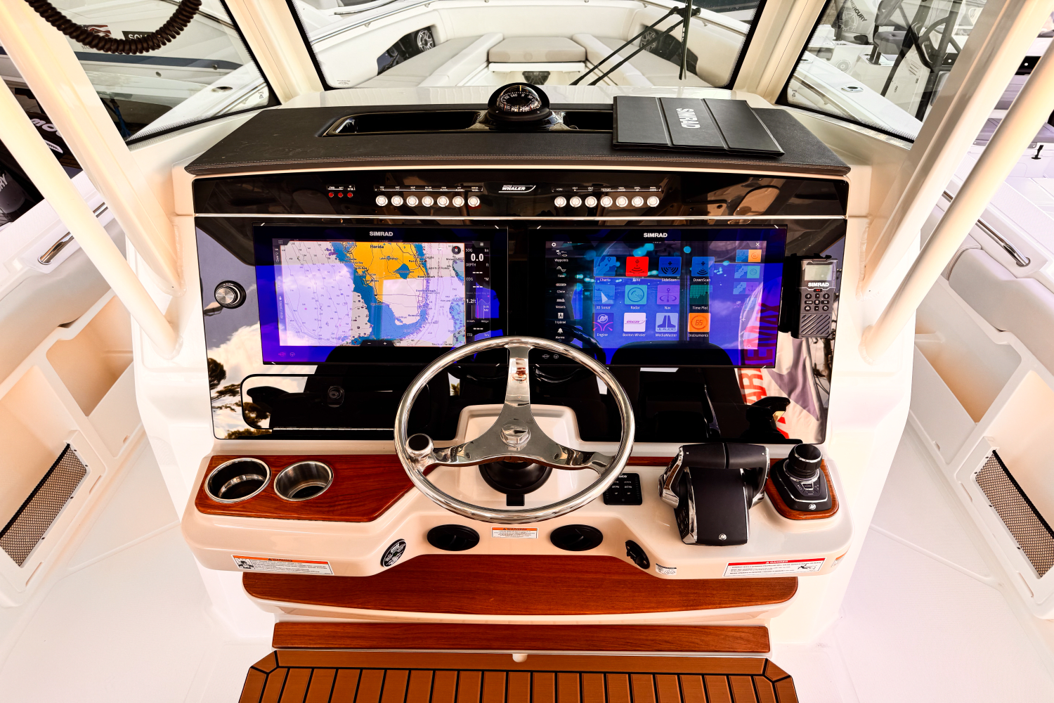 2025 Boston Whaler 360 Outrage Image Thumbnail #30