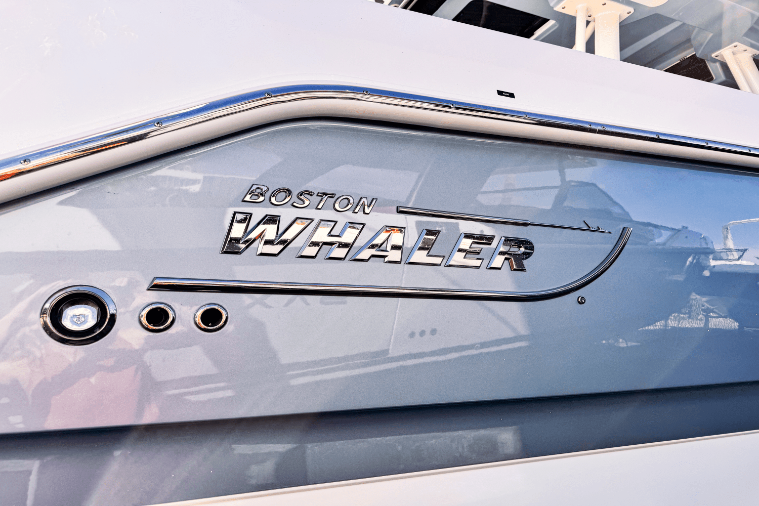 2025 Boston Whaler 360 Outrage Image Thumbnail #8