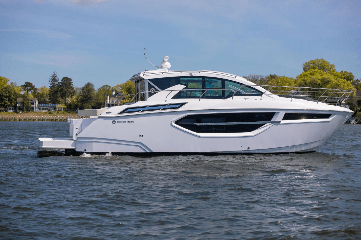 2024 Cruisers Yachts 50 Cantius Image Thumbnail #5