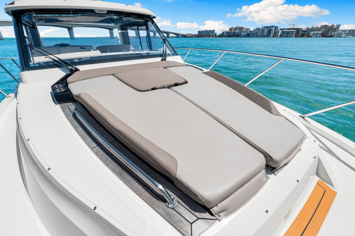 2025 Boston Whaler 365 Conquest Image Thumbnail #84
