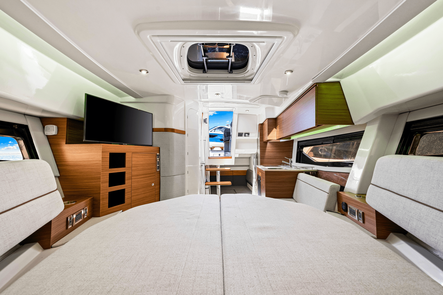 2025 Boston Whaler 365 Conquest Image Thumbnail #58