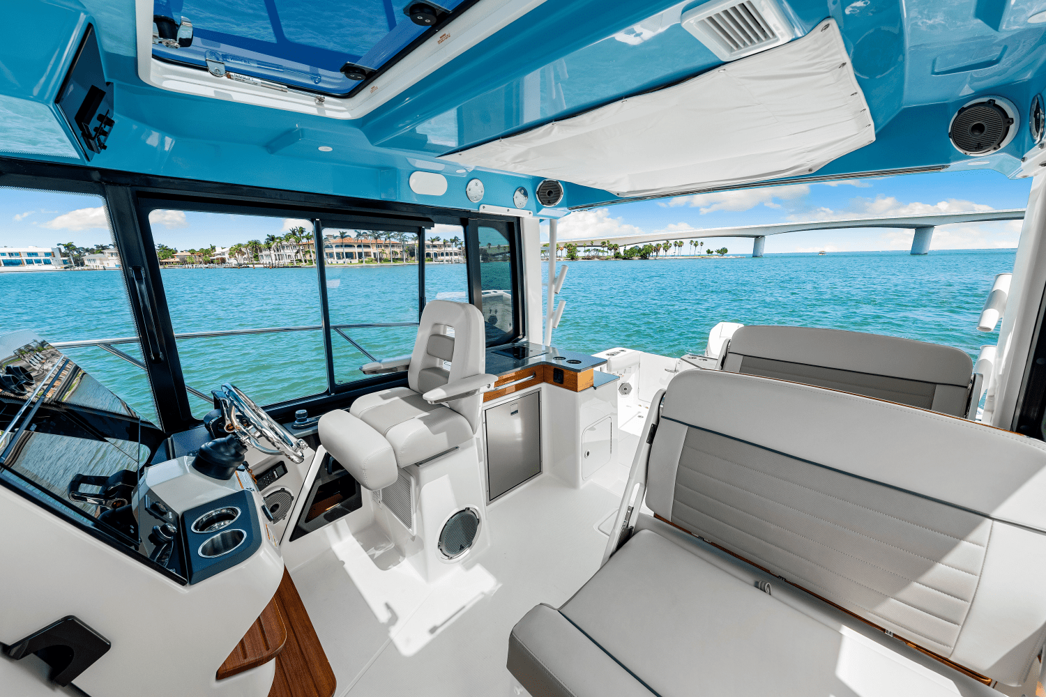 2025 Boston Whaler 365 Conquest Image Thumbnail #78