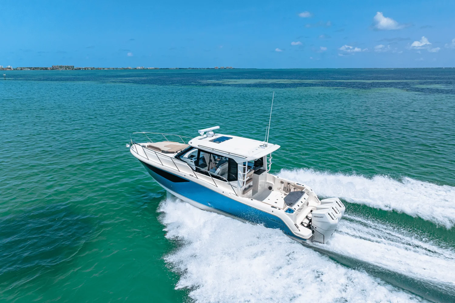 2025 Boston Whaler 365 Conquest Image Thumbnail #29