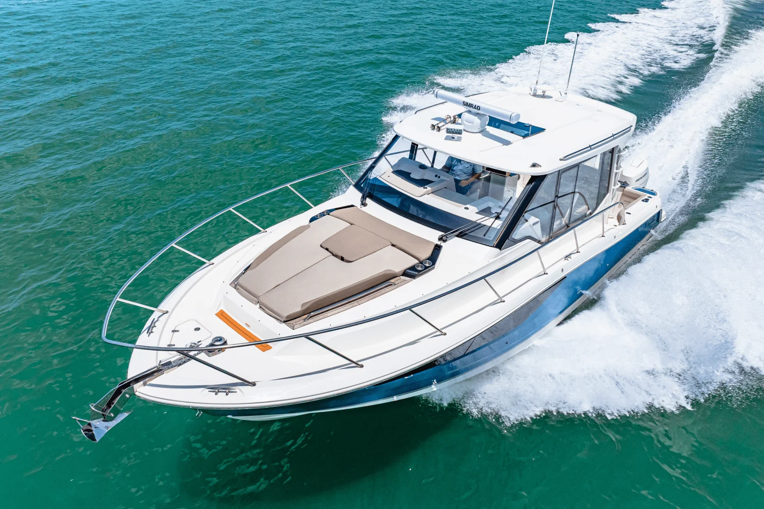 2025 Boston Whaler 365 Conquest Image Thumbnail #26