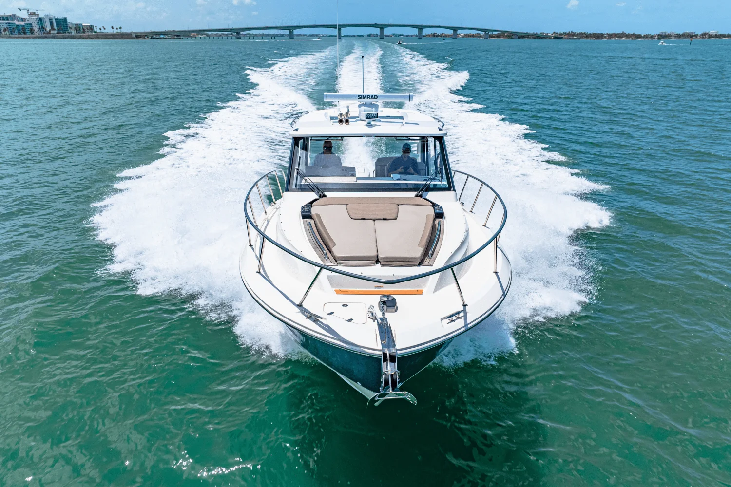 2025 Boston Whaler 365 Conquest Image Thumbnail #35