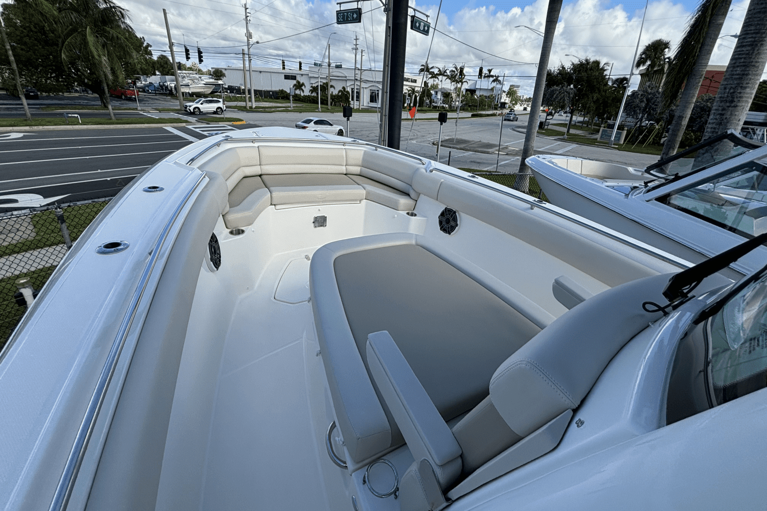 2024 Boston Whaler 330 Outrage Image Thumbnail #25