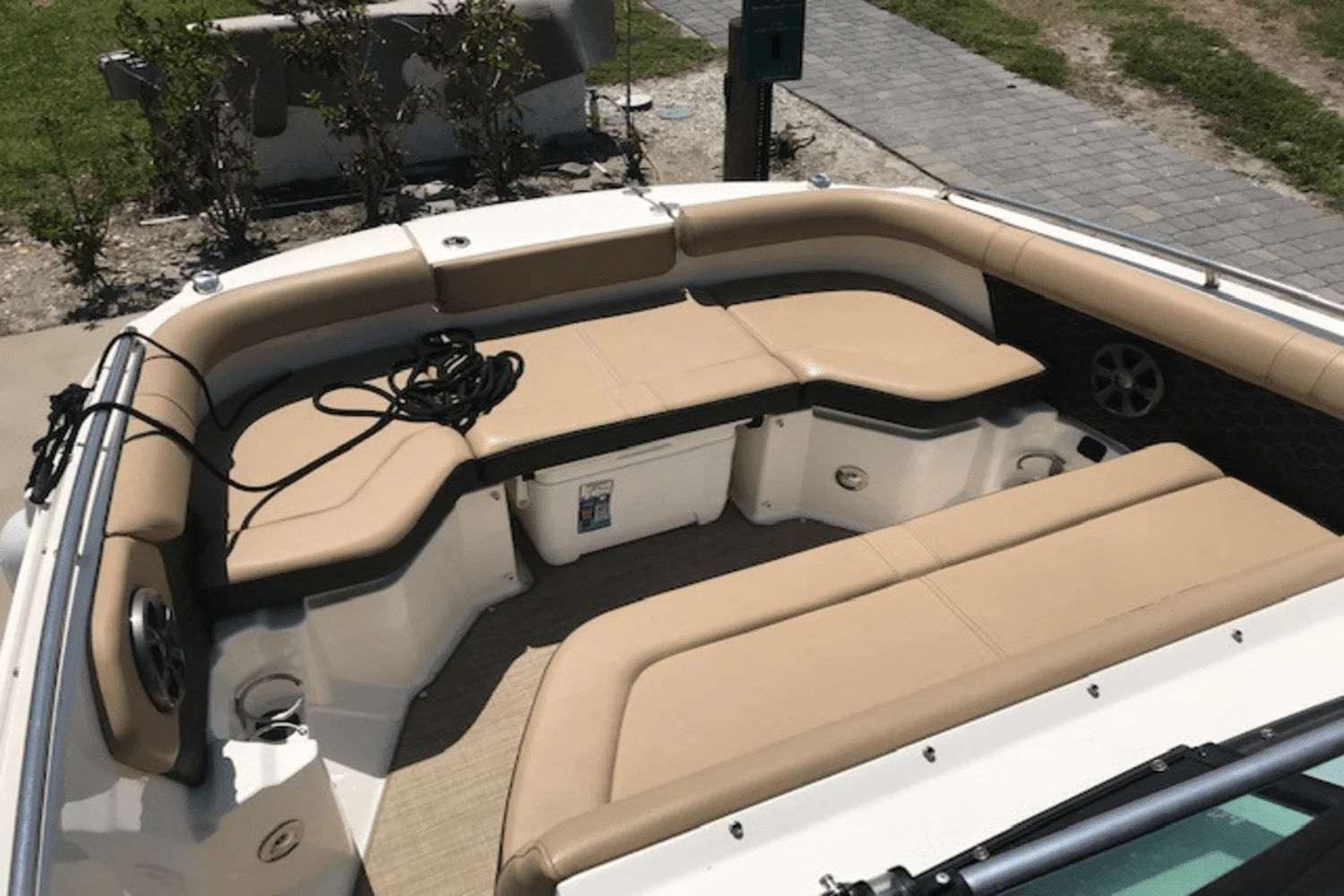 2019 Sea Ray 250SDX Image Thumbnail #20