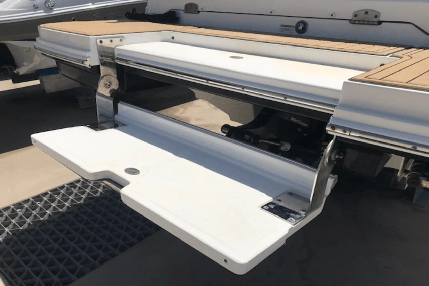 2019 Sea Ray 250SDX Image Thumbnail #15