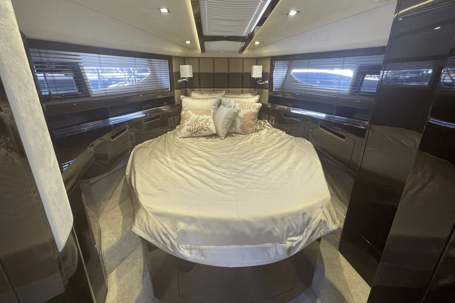 2019 Galeon 430 HTC Image Thumbnail #48