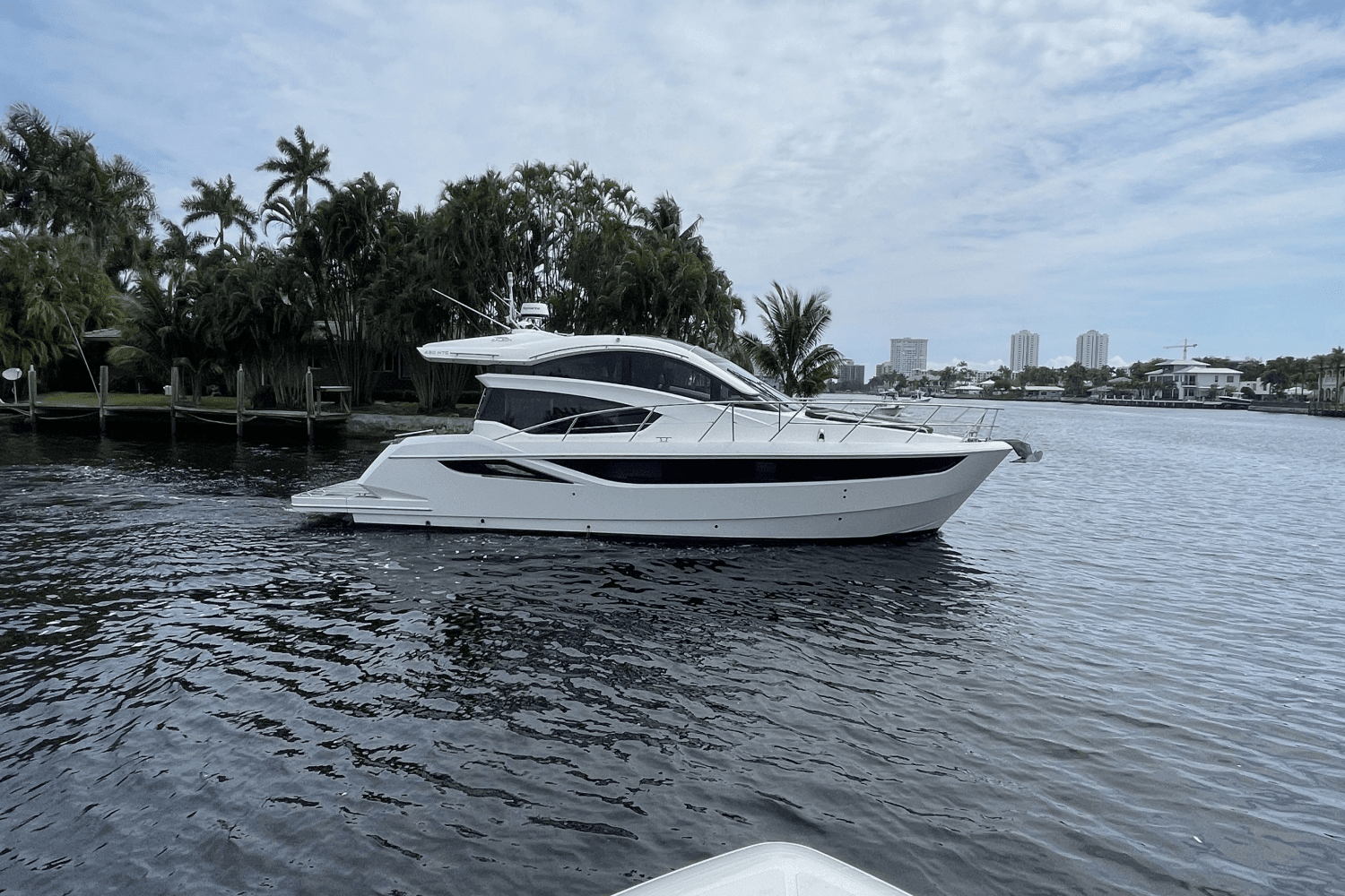 Thumbnail 2 for 2019 Galeon 430 HTC