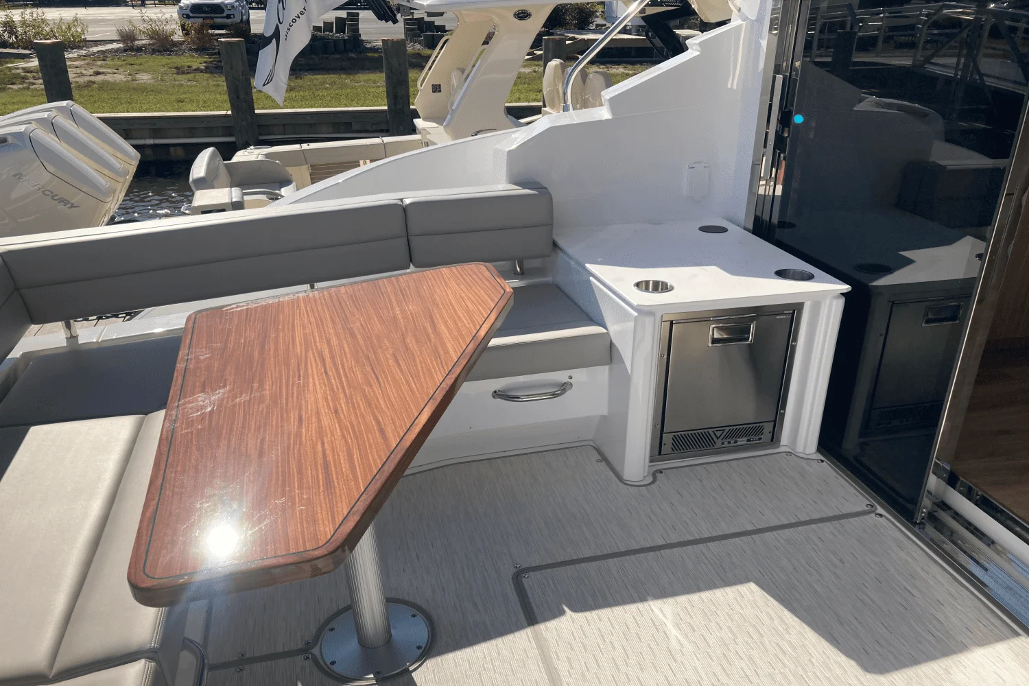 2025 Cruisers Yachts 46 Cantius Image Thumbnail #16