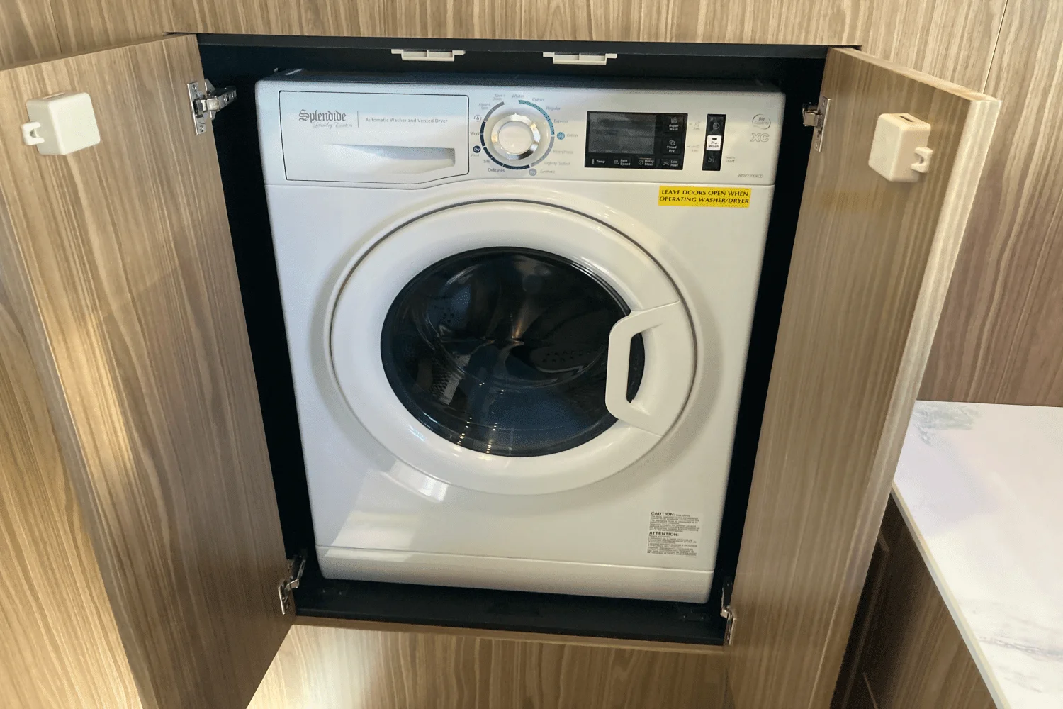 2025 Cruisers Yachts 46 Cantius Image Thumbnail #51