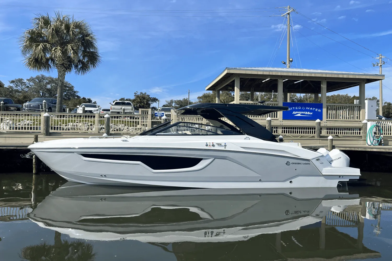 2025 Cruisers Yachts 34 GLS Outboard Image Thumbnail #0