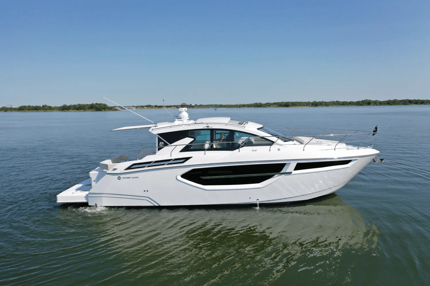 2025 Cruisers Yachts 42 Cantius Image Thumbnail #6