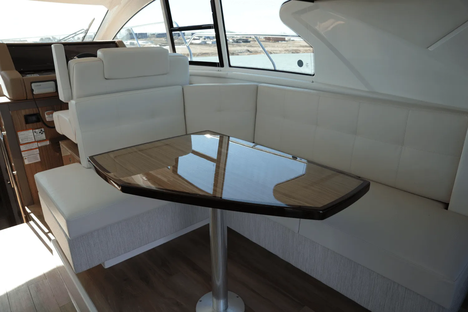 2025 Cruisers Yachts 42 Cantius Image Thumbnail #28