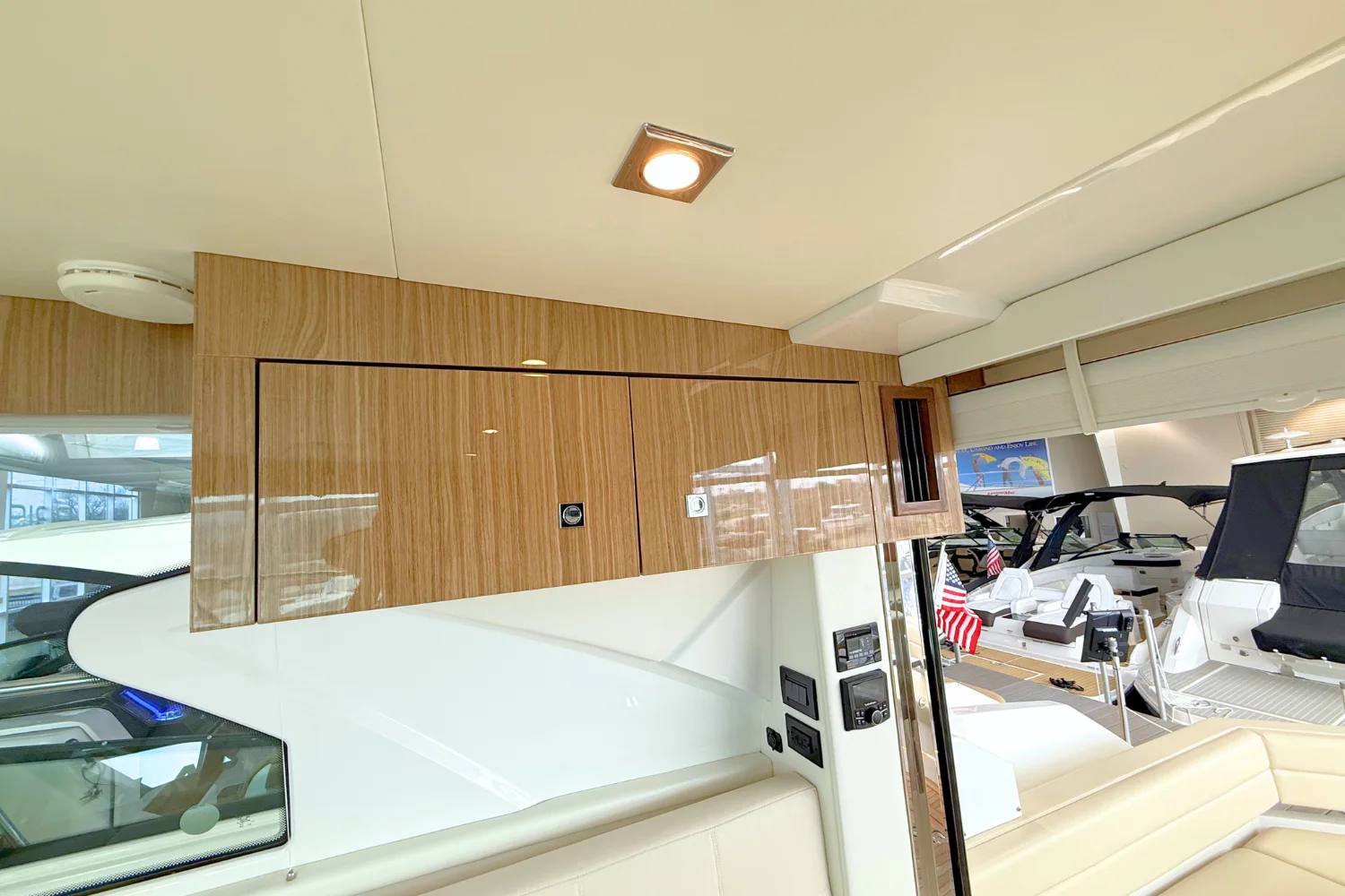 2025 Cruisers Yachts 42 Cantius Image Thumbnail #25